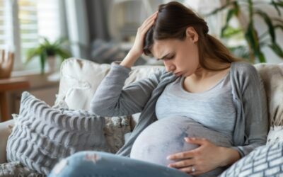 Mdłości w ciąży: Kiedy się zaczynają, ile trwają i jak przetrwać ten trudny czas?